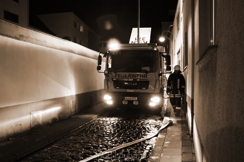 Feuer 2 Koeln Innenstadt Hochpfortenbuechel P109.JPG - Miklos Laubert